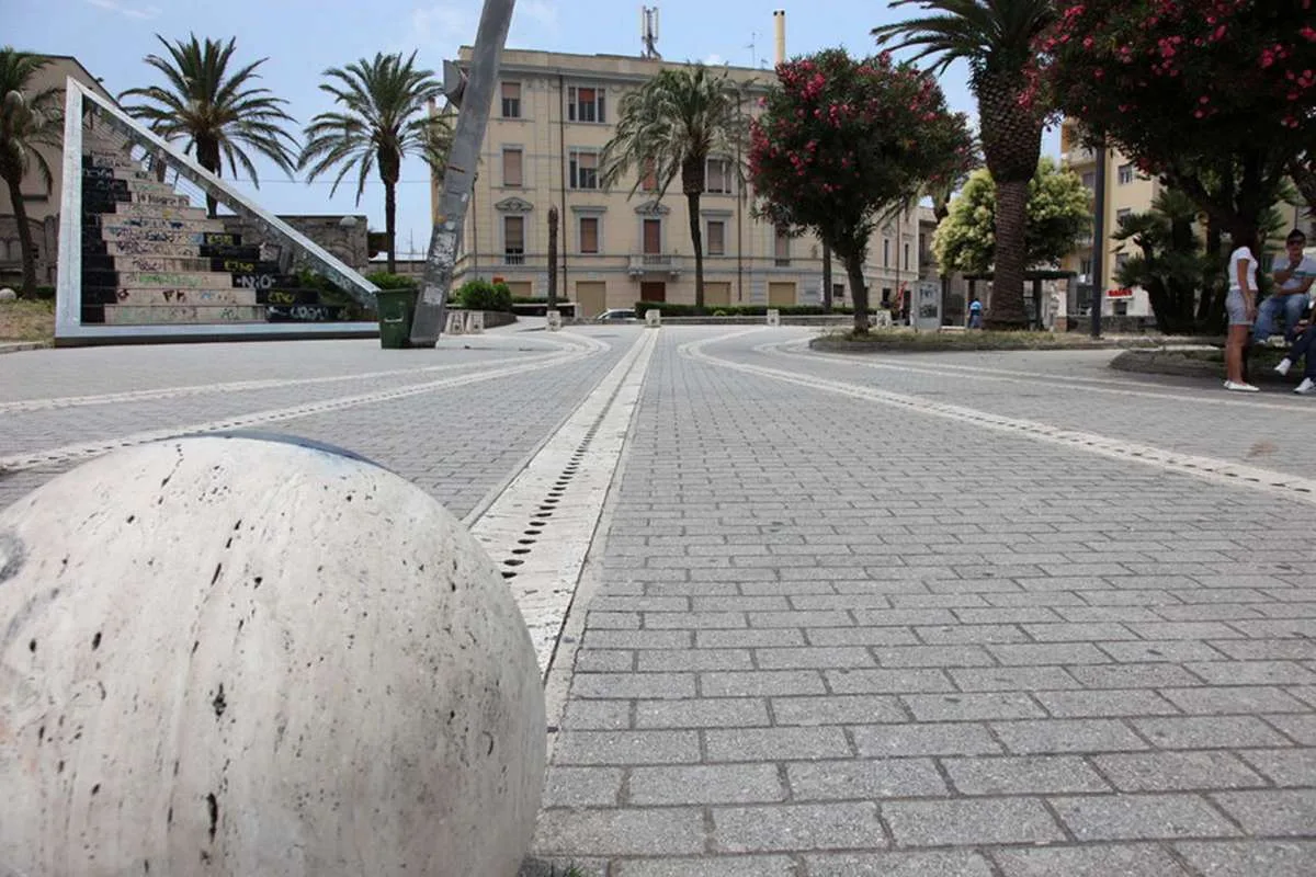 Esterno in marmo e pietra naturale · Marmi di Carrara · lavoro 8