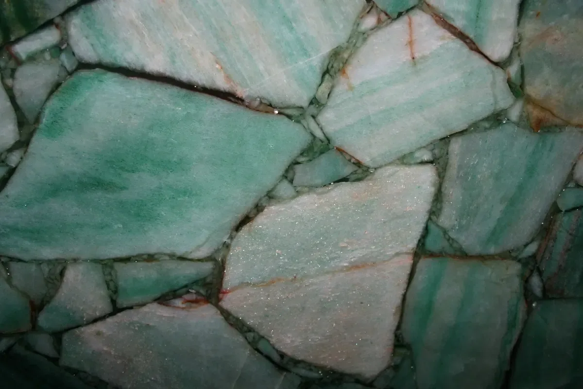 Adventurine Green · marm