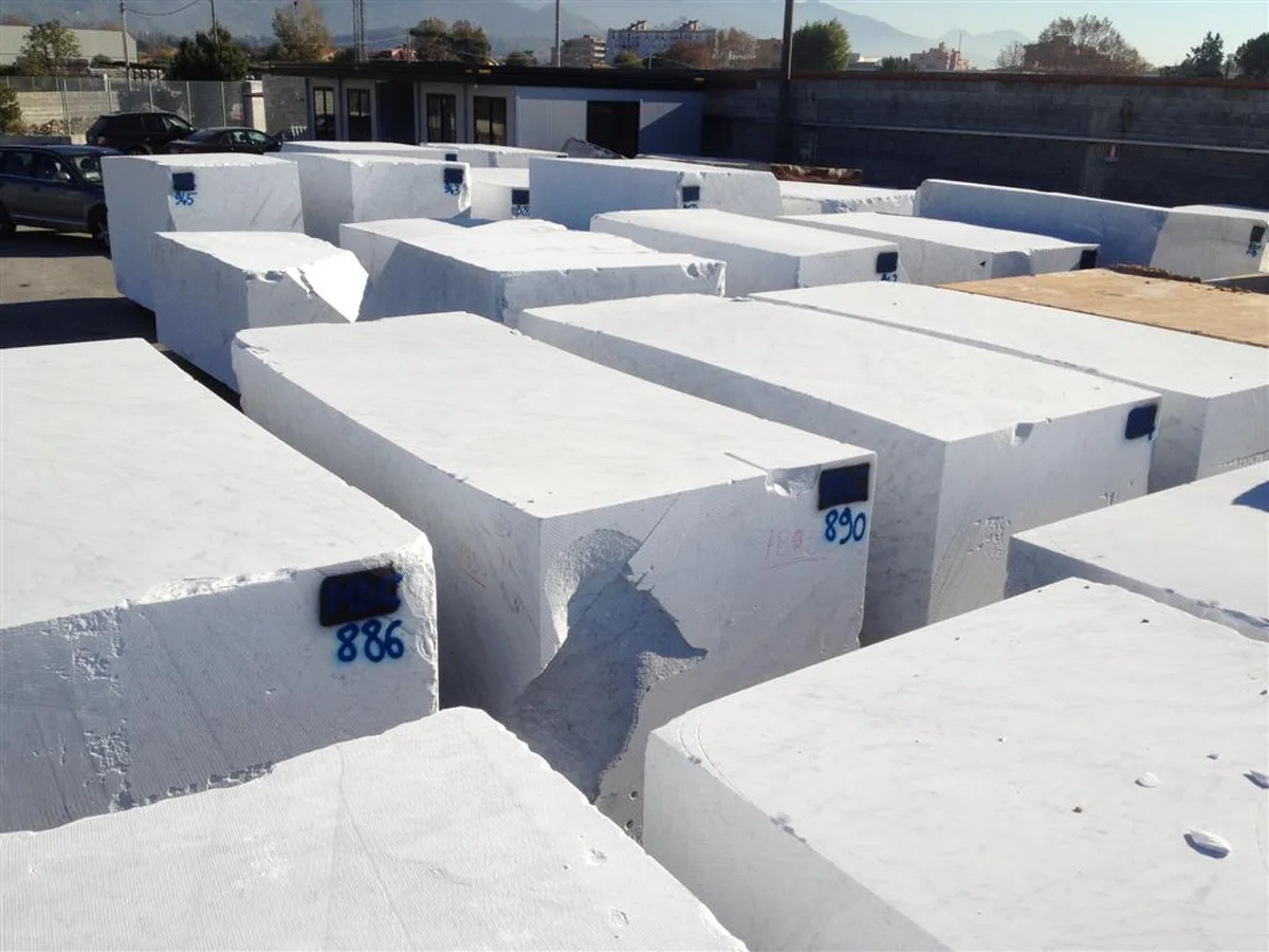 Bianco Carrara Stockyard · pietre