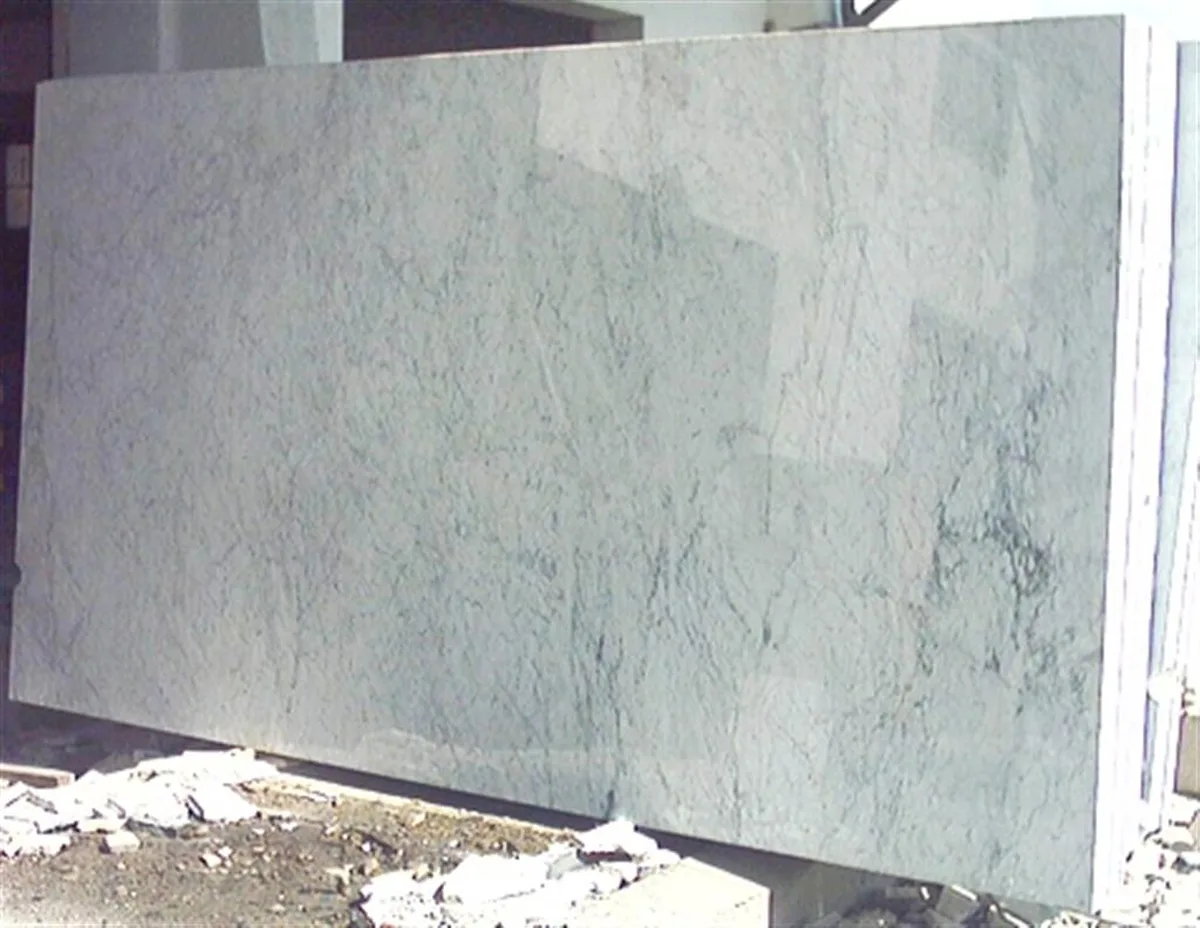 Bianco Cd 2 (Large) · pietre