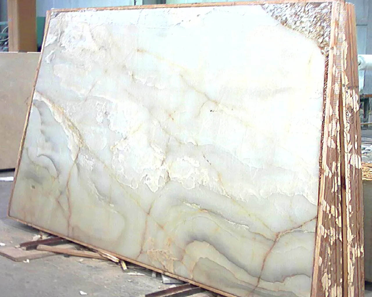 White Onyx · onic